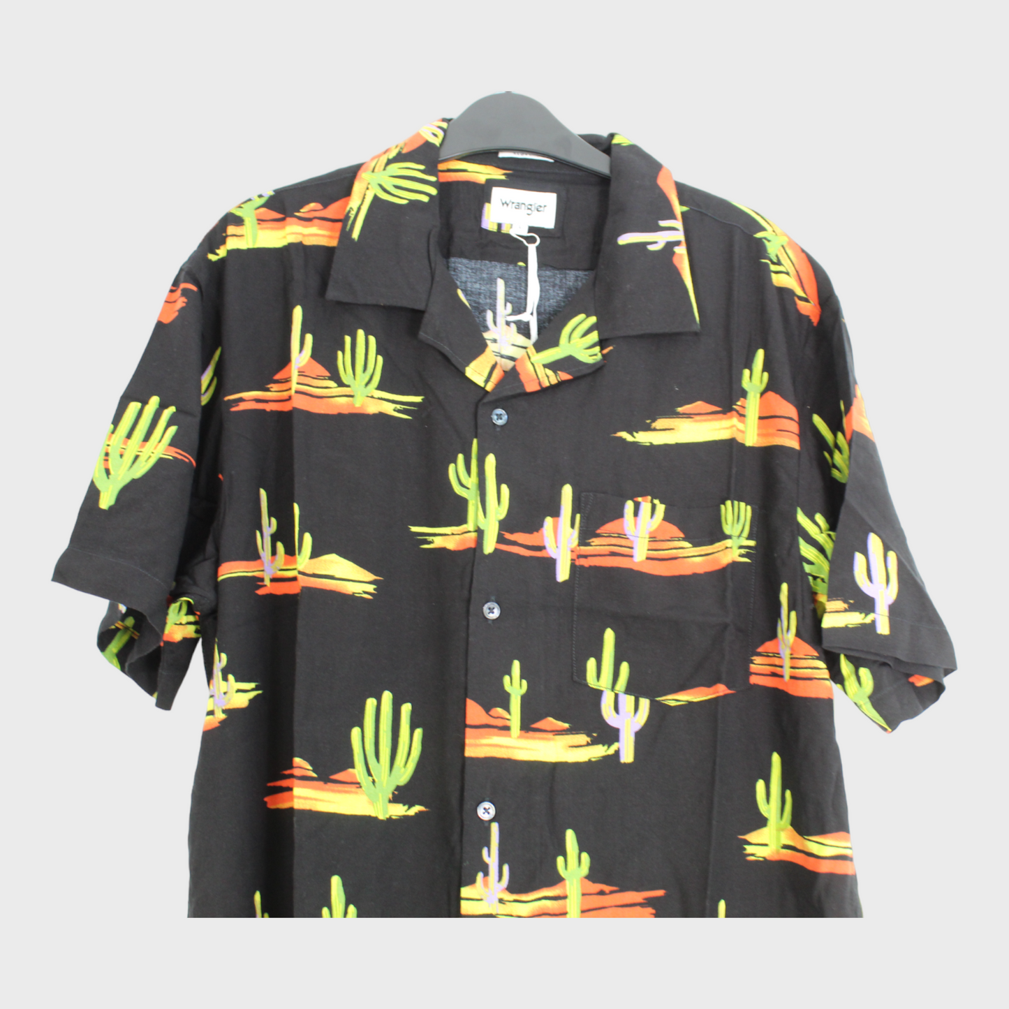 Mens Wrangler Cactus Shirt - Size Large