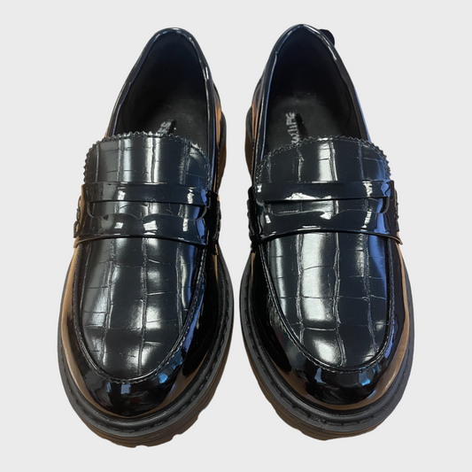 BLACK FRIDAY BARGAIN BUY. Girls Patent Loafers